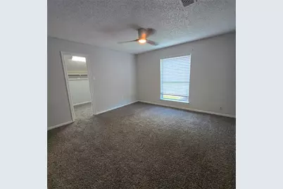 12410 Seaswept Drive, Houston, TX 77071 - Photo 16