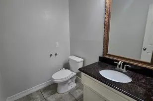 12410 Seaswept Dr, Houston, TX 77071 - Photo 22