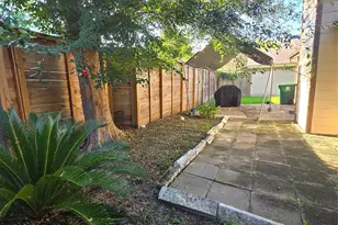 12410 Seaswept Dr, Houston, TX 77071 - Photo 34