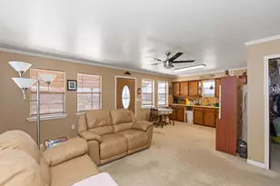 1546 Upton Ln, Brazoria, TX 77422 - Photo 10