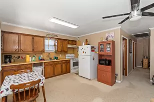 1546 Upton Ln, Brazoria, TX 77422 - Photo 4