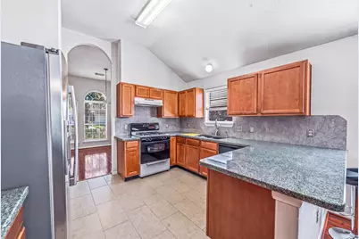 17022 Evening Run Lane, Richmond, TX 77407 - Photo 10