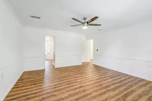 311 Heather Ln, Conroe, TX 77385 - Photo 22