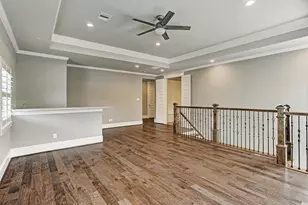 325 Bunker Hill Rd, Houston, TX 77024 - Photo 32