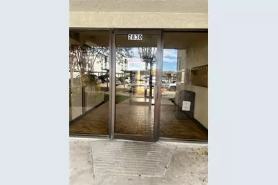 2830 S Bartell Drive #210, Houston, TX 77054 - Photo 2