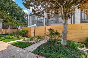 5056 Glenmont Dr, Houston, TX 77081 - Photo 32