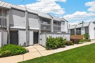 5056 Glenmont Dr, Houston, TX 77081 - Photo 1