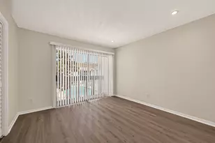 5056 Glenmont Dr, Houston, TX 77081 - Photo 20