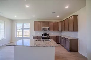 1402 Lk Rdg Dr, Brenham, TX 77833 - Photo 18