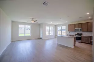 1402 Lk Rdg Dr, Brenham, TX 77833 - Photo 16