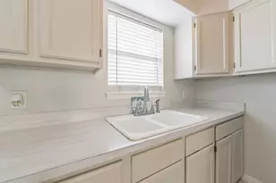 5514 Vickita Dr, Houston, TX 77032 - Photo 14