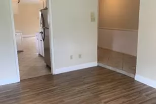 9715 Santa Monica Blvd, Houston, TX 77089 - Photo 8