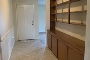 9715 Santa Monica Blvd, Houston, TX 77089 - Photo 6