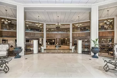 3525 Sage Road #318, Houston, TX 77056 - Photo 4