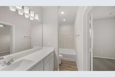 13317 Lost Boulder Drive, Houston, TX 77048 - Photo 8