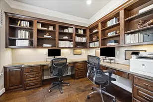 1202 Meadowlark Ln, Sugar Land, TX 77478 - Photo 10