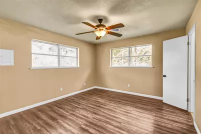 404 S 14th Street, West Columbia, TX 77486 - Photo 38