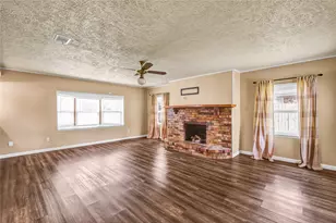 404 S 14th St, West Columbia, TX 77486 - Photo 28