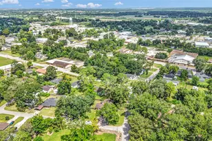 404 S 14th St, West Columbia, TX 77486 - Photo 10