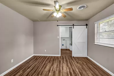 404 S 14th Street, West Columbia, TX 77486 - Photo 22