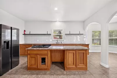 8438 Darlington Drive, Houston, TX 77028 - Photo 12