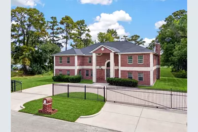 8438 Darlington Drive, Houston, TX 77028 - Photo 2