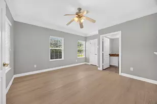 8438 Darlington Dr, Houston, TX 77028 - Photo 22