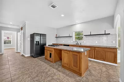 8438 Darlington Drive, Houston, TX 77028 - Photo 10