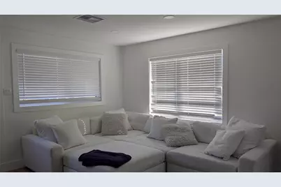 731 Post St Street, Houston, TX 77022 - Photo 10