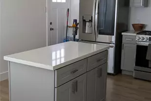 731 Post St St, Houston, TX 77022 - Photo 18