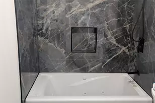 731 Post St St, Houston, TX 77022 - Photo 6