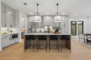 1634 Latexo Dr, Houston, TX 77018 - Photo 8