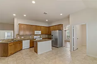 12804 Flat Creek Dr, Pearland, TX 77584 - Photo 12