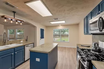 6610 Woodland Oaks, Magnolia, TX 77354 - Photo 16