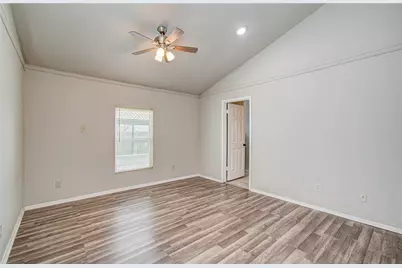 14854 Shottery Drive, Houston, TX 77015 - Photo 18