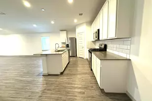 19014 Blackpool Bnd Ln, Richmond, TX 77407 - Photo 4