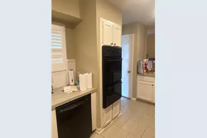 7955 Fawn Terrace Drive, Houston, TX 77071 - Photo 10