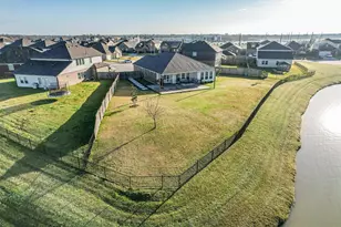 105 Montecito Ct, Manvel, TX 77578 - Photo 8