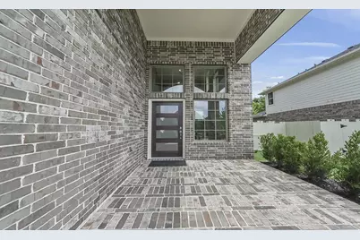 12661 Big Sagebrush Drive, Conroe, TX 77302 - Photo 2