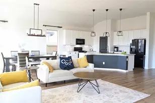 1438 Wheatley Hill Ln, Katy, TX 77494 - Photo 2