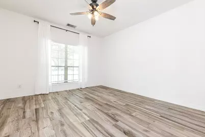4655 Trembling Forest Lane, Houston, TX 77092 - Photo 10