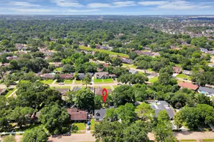 6015 McKnight St, Houston, TX 77035 - Photo 10