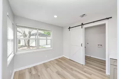 6015 McKnight Street, Houston, TX 77035 - Photo 28