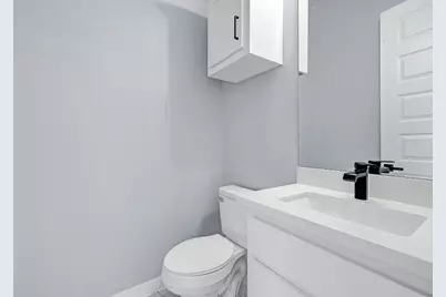 90 Burress Street #B, Houston, TX 77022 - Photo 6