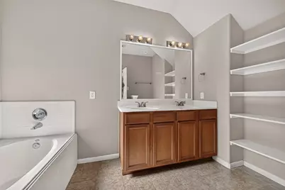 2110 Castle Gardens Lane, Katy, TX 77449 - Photo 24