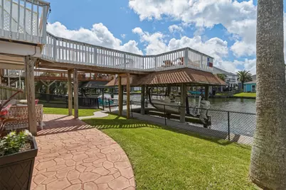 1078 Redfish Street, Bayou Vista, TX 77563 - Photo 12