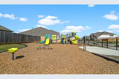 12010 Upper Meadows Avenue, Mont Belvieu, TX 77535 - Photo 34