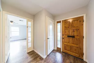 3627 Tartan Ln, Houston, TX 77025 - Photo 4