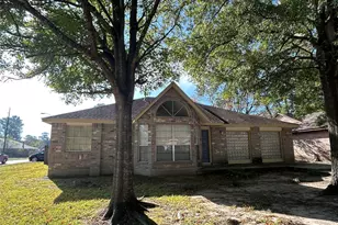 5338 Rivergate Dr, Spring, TX 77373 - Photo 2