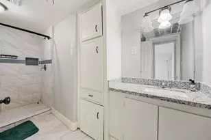 211 Arcadian Dr, Crosby, TX 77532 - Photo 8